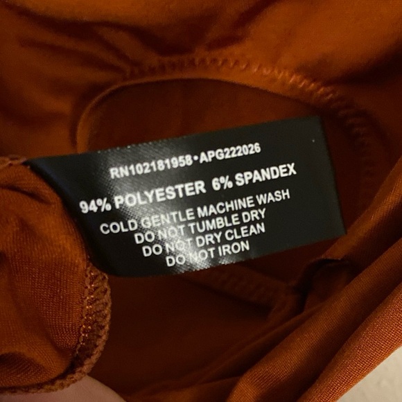 NWT Poster Grl Dolls Kill Exclusive KNIVES OUT MINI DRESS Size XL Brown Orange - Picture 3 of 6